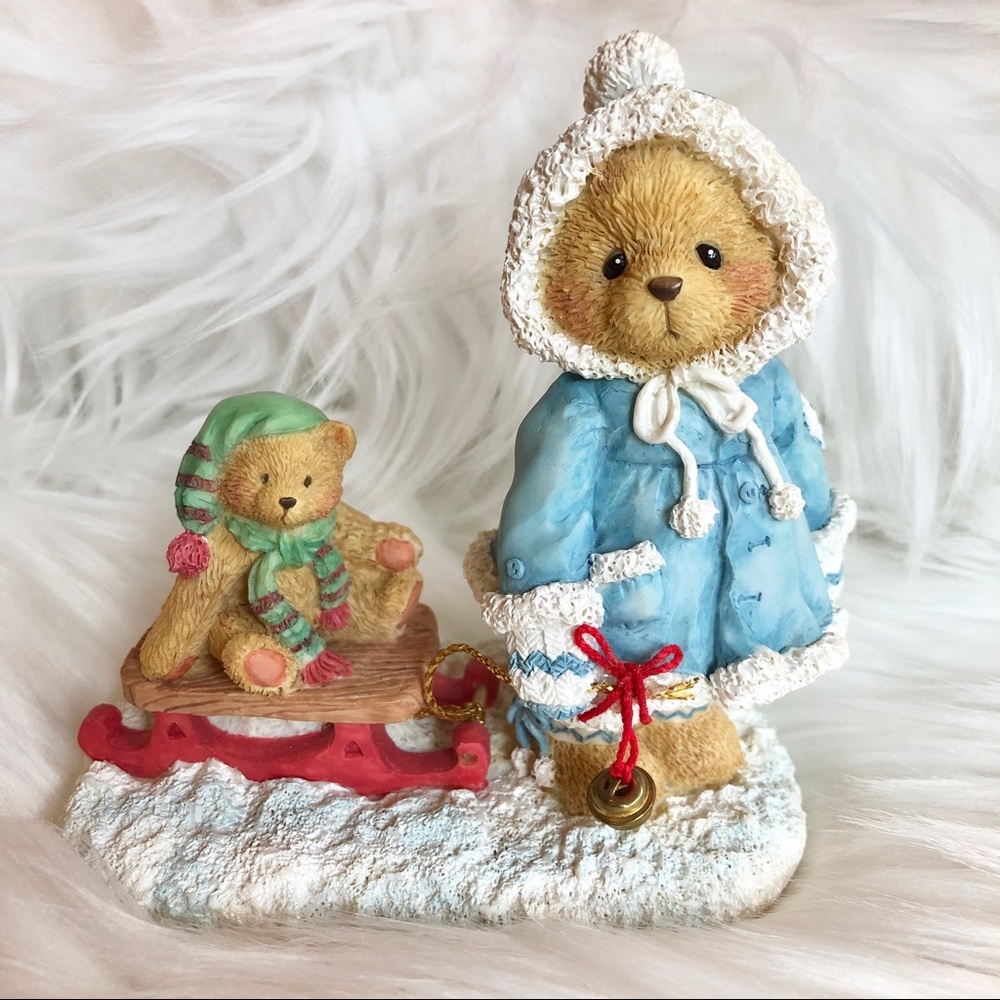 VTG CHERISHED TEDDIES Mary Winter Figurine 90’s - Christmas Decor